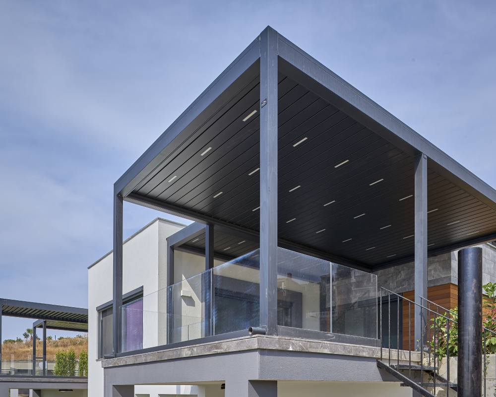 Bioclimatic Pergola